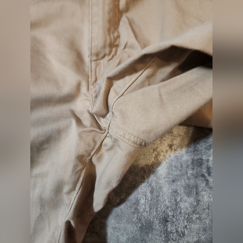 Volcom shorts - Picture 2 of 7